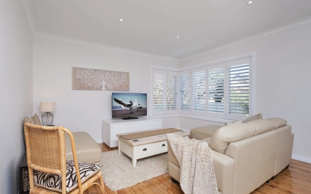 Rubys Retreat', 44 Achilles Street - pet friendly, aircon & boat parking