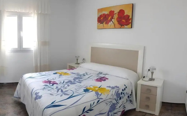 Apartamento con terraza cerca a la playa