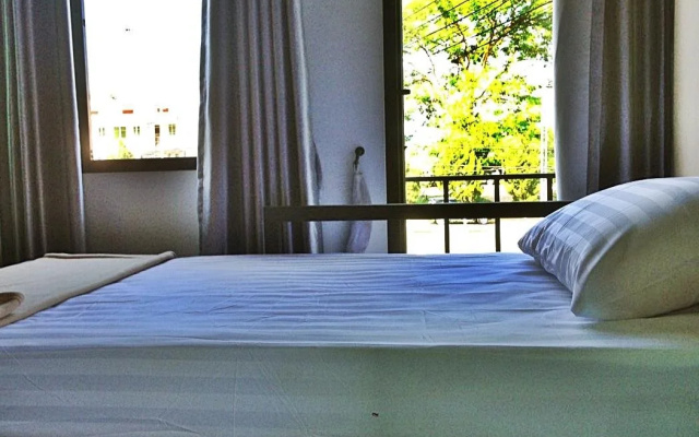 Sleep24 pua hostel