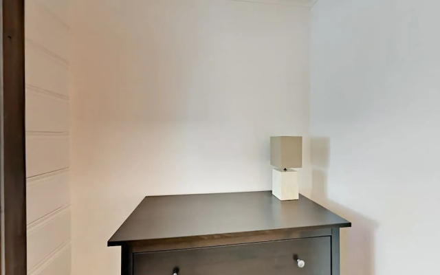 4093 Manzanita Ave Cabin Unit 1