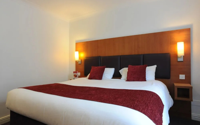 Cross Keys Hotel by Chef and Brewer Collection