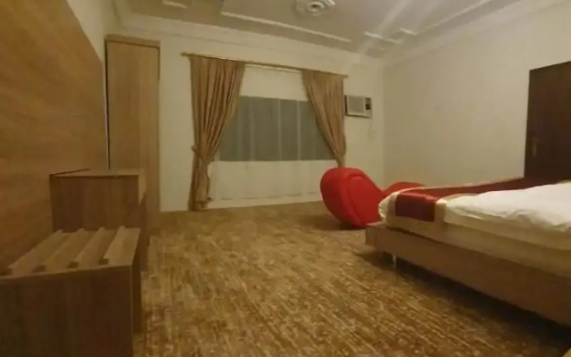 Golden Balcony Hotel
