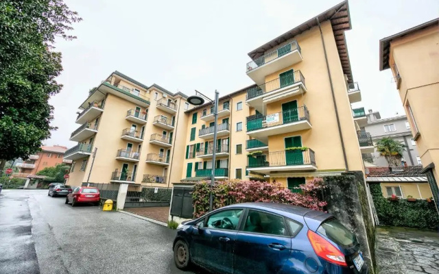 The Modern Apartment In Stresa