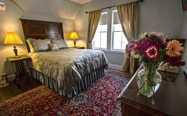 Samuel Sewall Inn