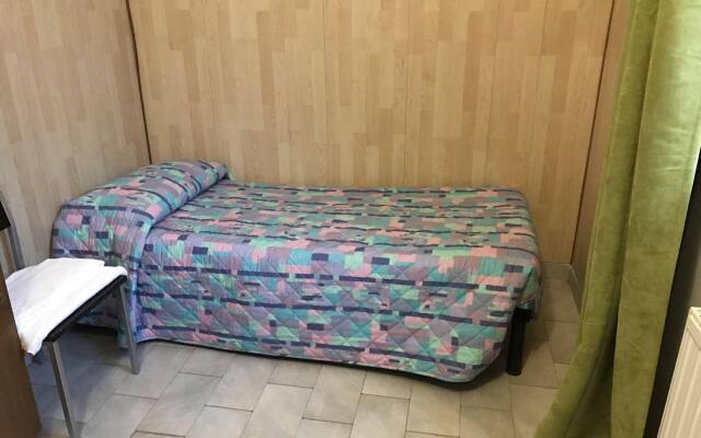 Отель Residence Regina Пьяченца комната для гостей