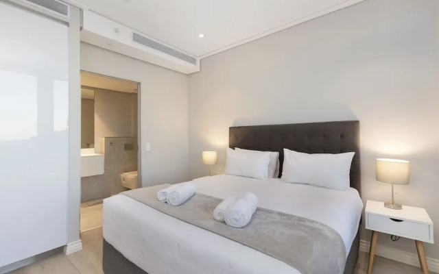 16 On Bree Unit 2117
