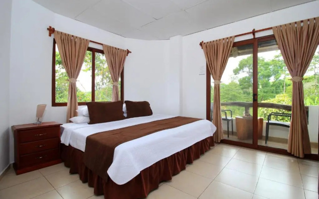 Natura Gardens Galápagos Hotel