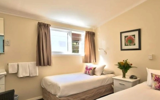 Melbourne Lodge