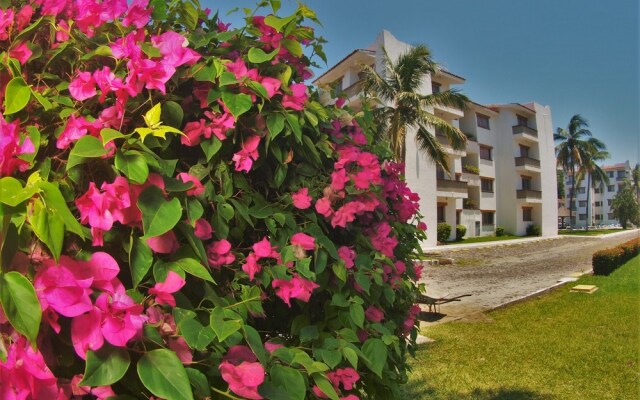 Suites Las Palmas Hotel Villas In Manzanillo Mexico From - 