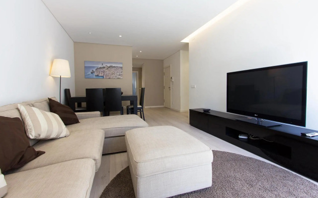 Expo River Side by Homing