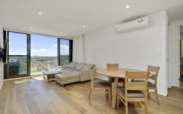 Modern 1-bed Apartment With Parking