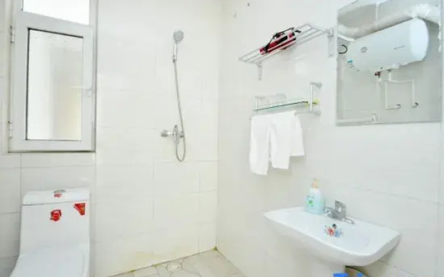 Station Self-service Apartment (Feixian Dongfang Jiayuan Shop)