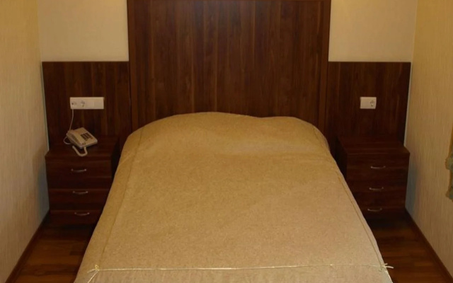 Отель Green Palace Suite 