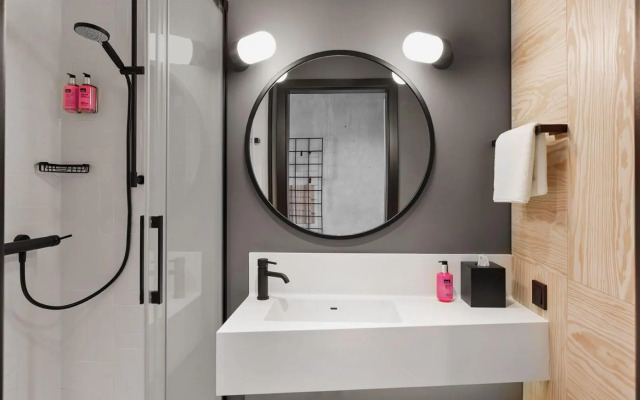 Moxy Bucharest Old Town