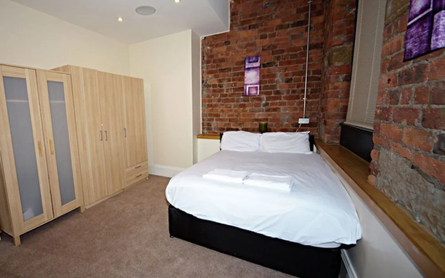 Premier Apartments