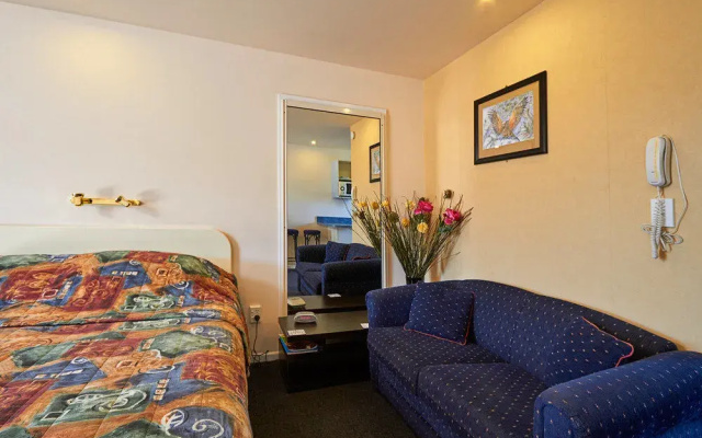 Comfort Inn Mediterranean Motel