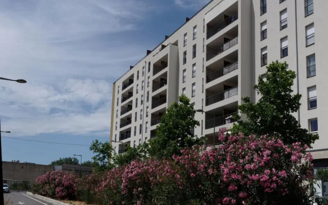 Appart climatisé - Parking gratuit - Balcon - CAPTURA