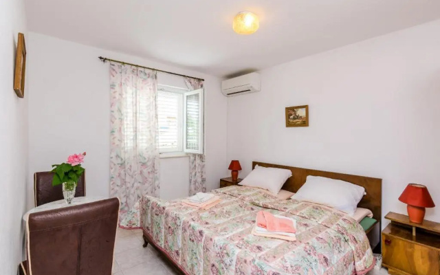 Rooms Villa Bind