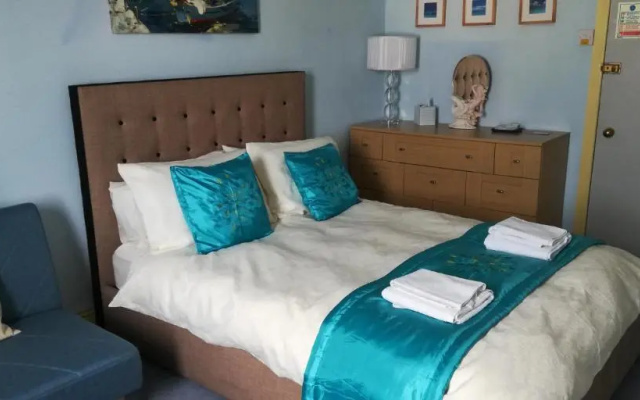 Northdene Theatre Hotel