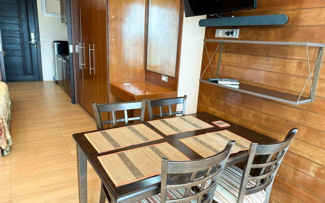 Sea and Sky condo Karon 306