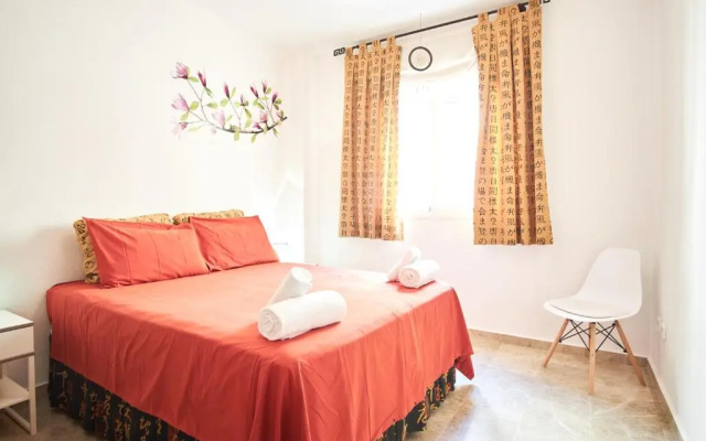 Bordador Central Suite by Valcambre