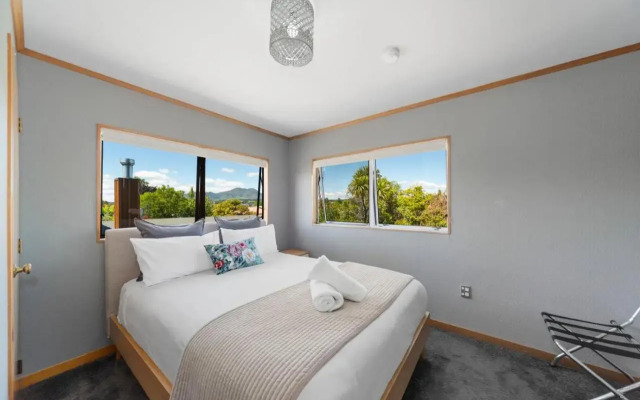 Choice Wharewaka - Wharewaka Holiday Home