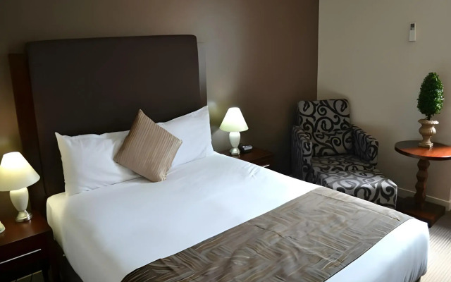 Madison Plaza Townsville