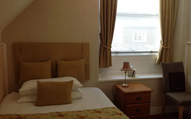 Moorfield House Hotel