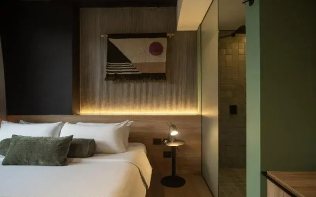 Hunters Concept Hotel By Jalo