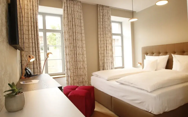 Amelie N°1 Hotel & Appartements
