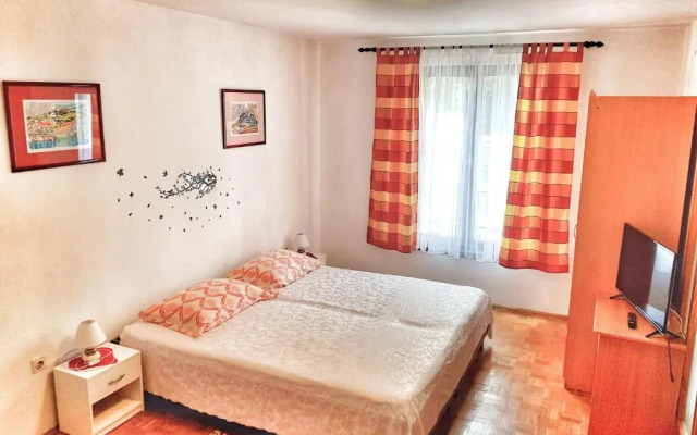 Apartment 1