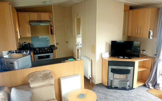 Immaculate 2 Bedroom Caravan in Ingoldmells,