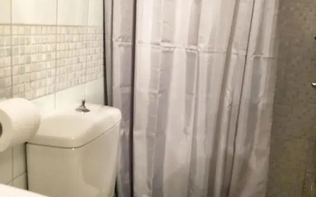 Pireaus Port Cosy apartment Wifi AC