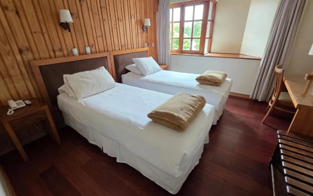 Hotel Costanera - Caja Los Andes
