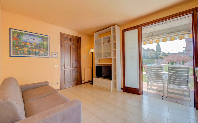 Cinzia Apartment Front Beach