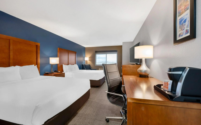 Comfort Inn & Suites North Greenfield
