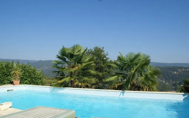 Mesmerising Villa in Les Vans With Private Pool