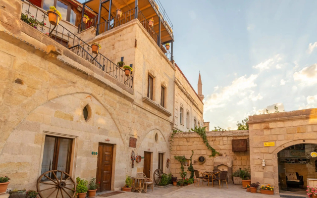 Adora Cave Suites