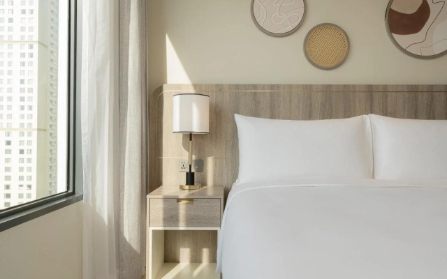 Staybridge Suites Bangkok Sukhumvit by IHG