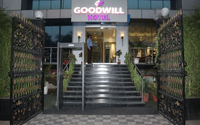 Goodwill Hotel Delhi вид на фасад