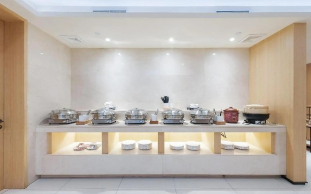 JI Hotel (Changchun Silicon Valley Street)