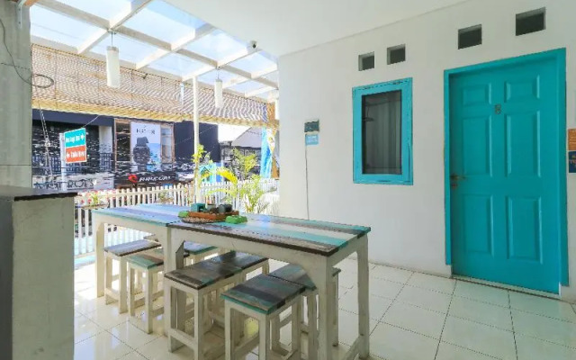 The Ruum Hostel Canggu by ZUZU