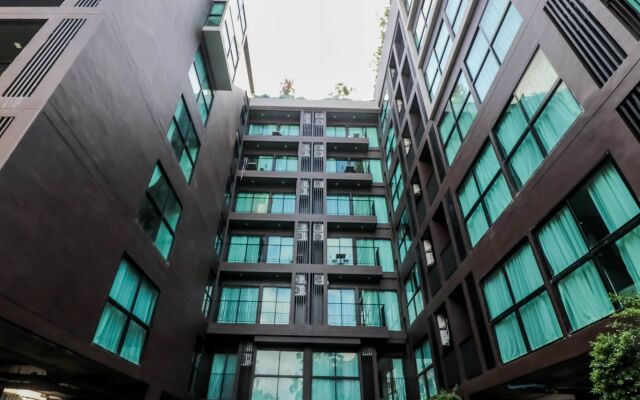 Отель NIDA Rooms Luxury Chalong Pier вид на фасад