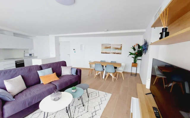 Ap8209 in Denia With 2 Bedrooms and 2 Bathrooms