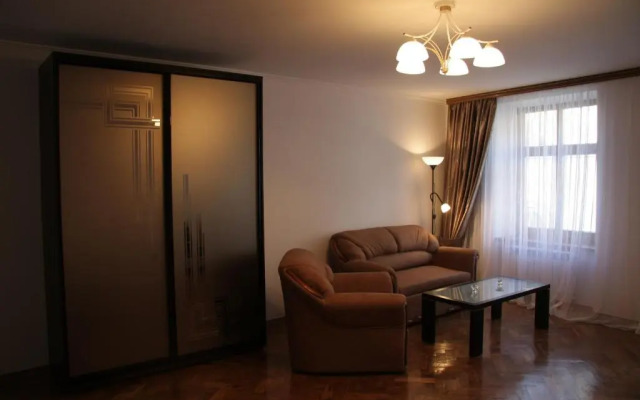 Apartment on Virmenska street 2