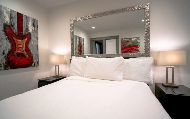 The Wash Park West Residence Sleeps 8