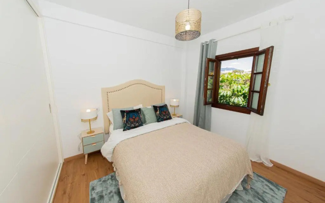 Awesome Apartment In GOLDEN MILE/2BED/Señorio Marb