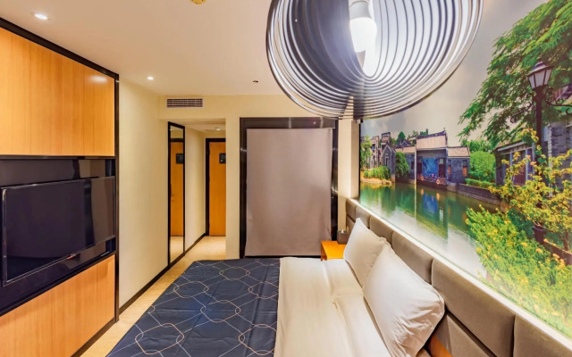 Chonpines Hotel·Guangzhou Rongchuang Wenlvcheng