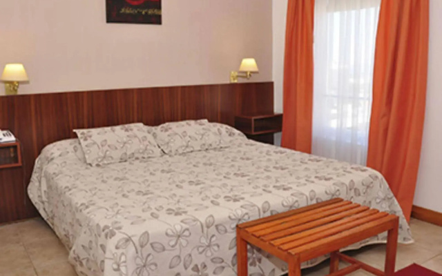 Julio Cesar Hotel
