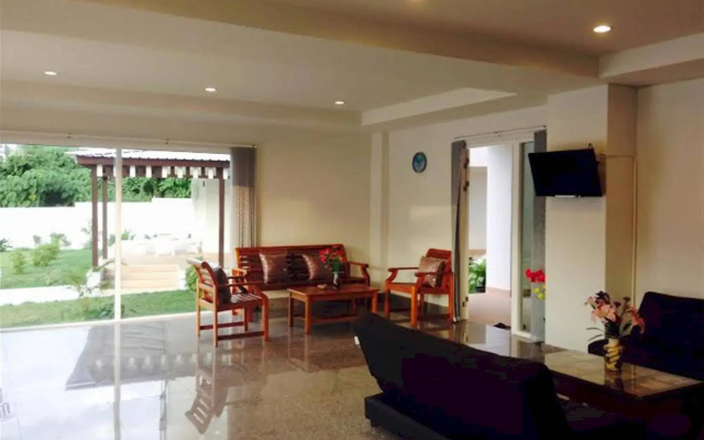 Siray House